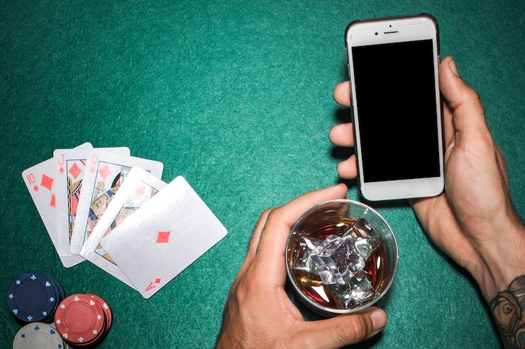 Perlindungan privasi email pengguna akun